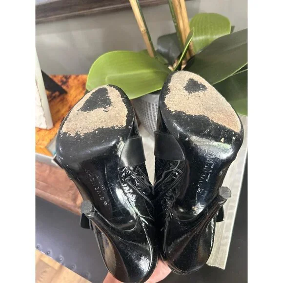 Givenchy Patent Leather Peep Toe Ankle Booties Black Womens Size 7 - Picture 7 of 11